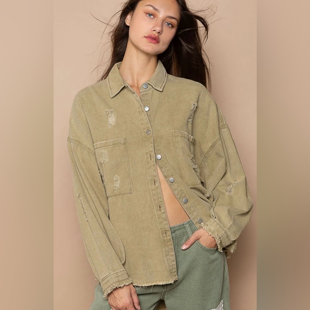 ❤️ POL Clothing Button Down Raw Hem Distressed Womens Shacket